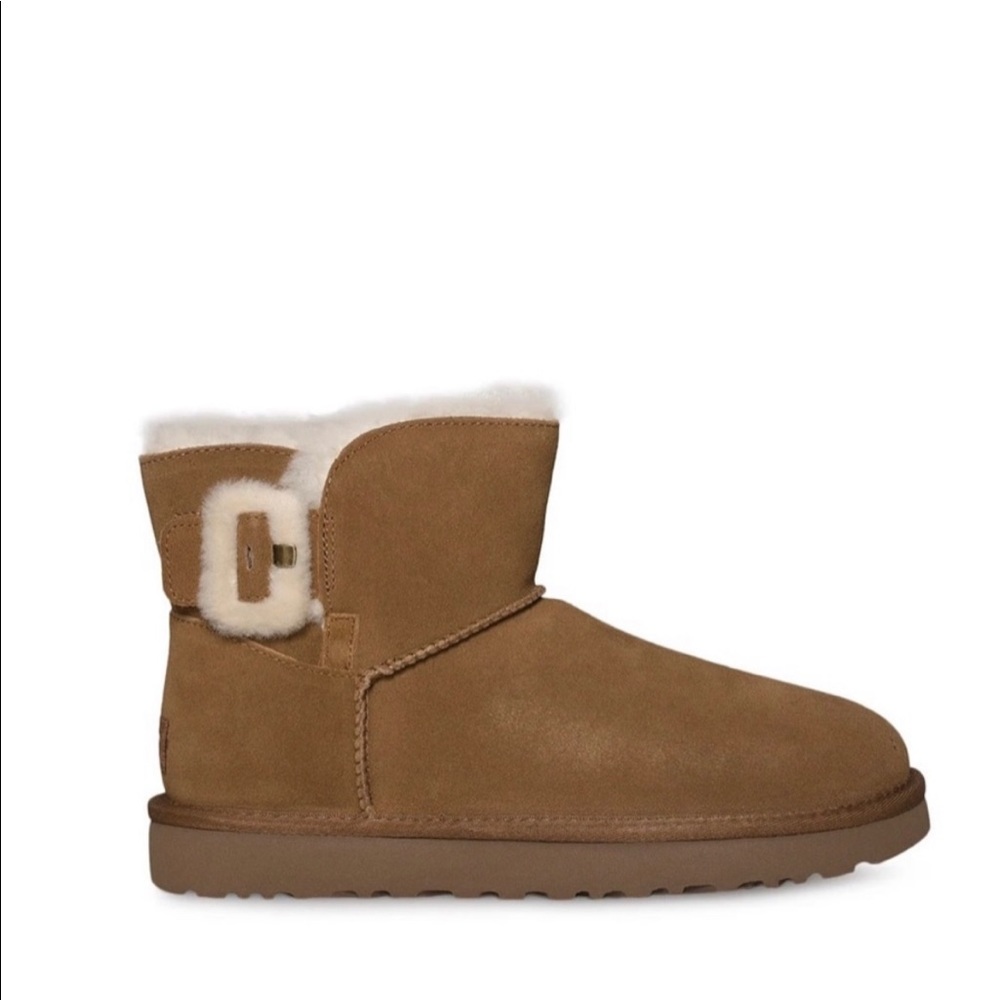 UGG MINI FLUFF BUCKLE CHESTNUT BOOTS—CHESTNUT